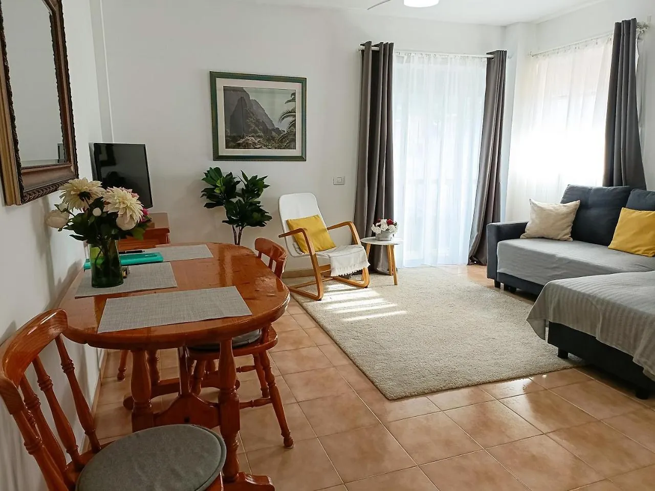 Beautiful 1 Bedroom Apartment With Mountain View Los Silos 0*,  Spanyolország
